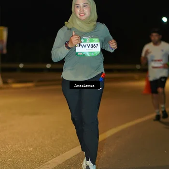 Runner Photo 7704495