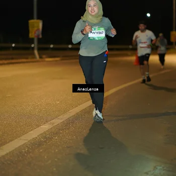 Runner Photo 7704497