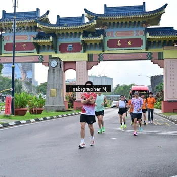 Runner Photo 7704503