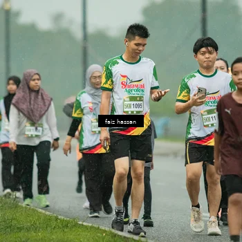 Runner Photo 7704524