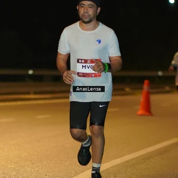 Runner Photo 7704529