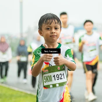 Runner Photo 7704531