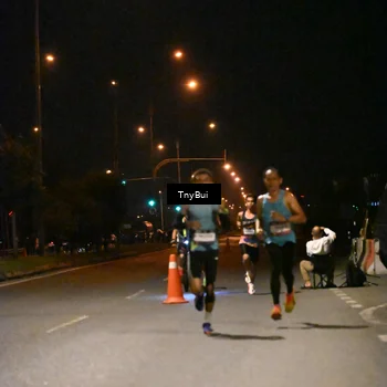 Runner Photo 7704532