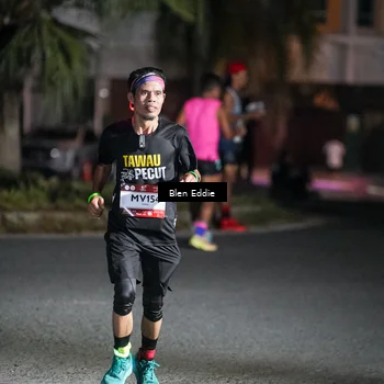 Runner Photo 7704560