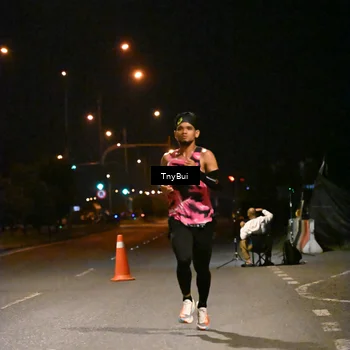 Runner Photo 7704578