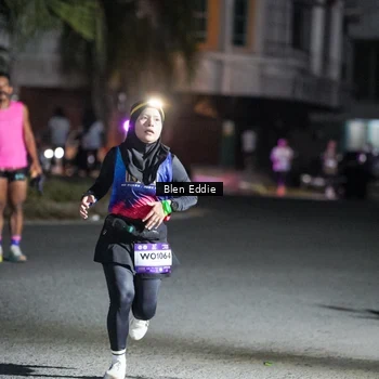 Runner Photo 7704584
