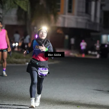 Runner Photo 7704592