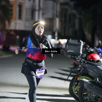 Runner Photo 7704654