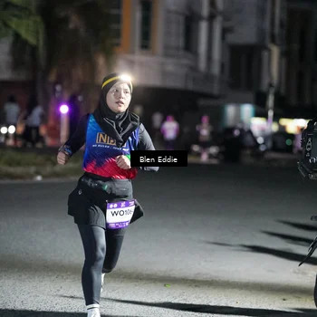 Runner Photo 7704656