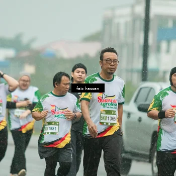Runner Photo 7704663