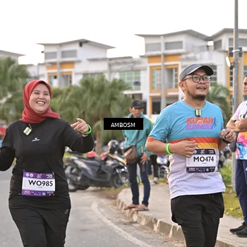 Runner Photo 7704668