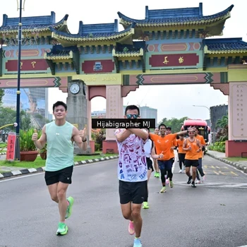 Runner Photo 7704679