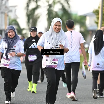Runner Photo 7704710