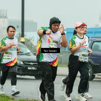 Runner Photo 7704731