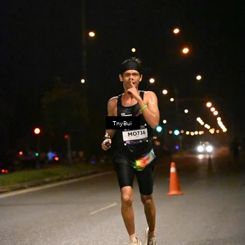 Runner Photo 7704738