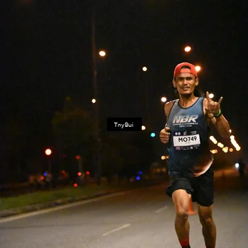 Runner Photo 7704756