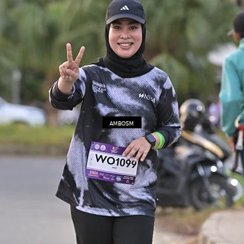 Runner Photo 7704757