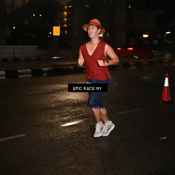 Runner Photo 7704781