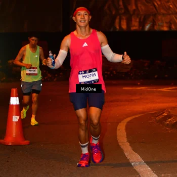 Runner Photo 7704789