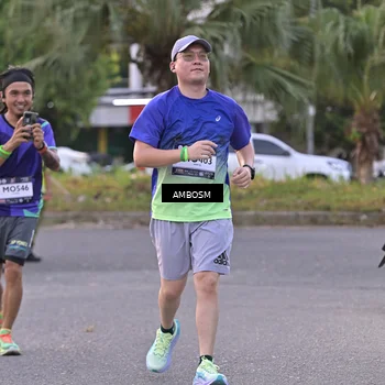 Runner Photo 7704801