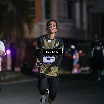 Runner Photo 7704815