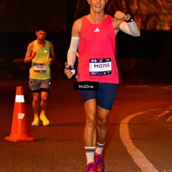 Runner Photo 7704840