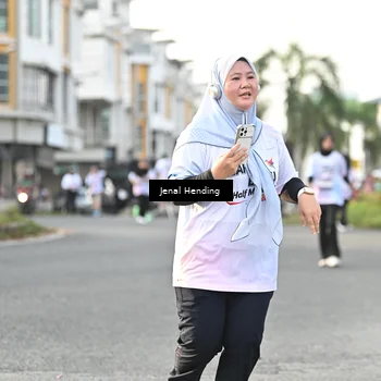 Runner Photo 7704860