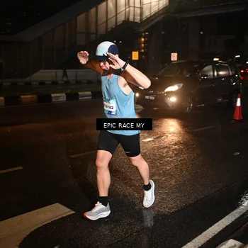 Runner Photo 7704907