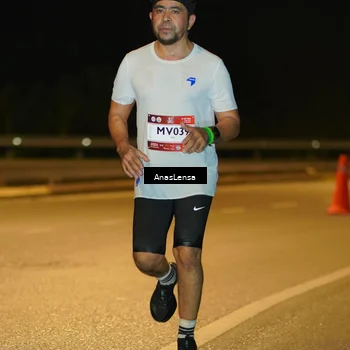 Runner Photo 7704914