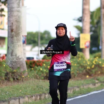 Runner Photo 7704917