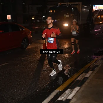 Runner Photo 7704926