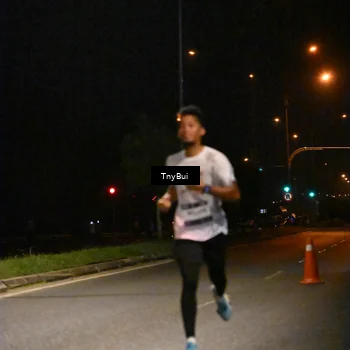 Runner Photo 7704927