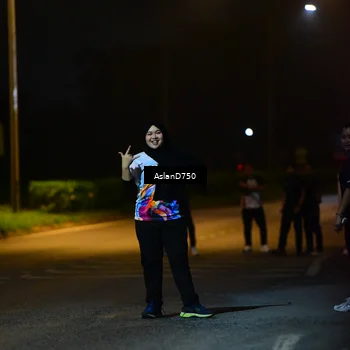 Runner Photo 7704948
