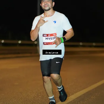 Runner Photo 7704971