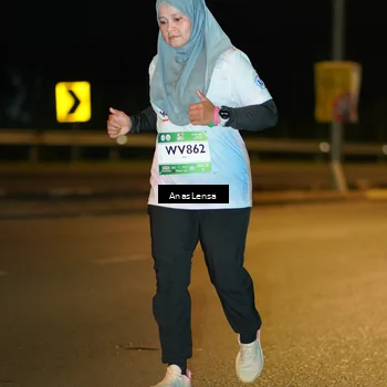 Runner Photo 7704995