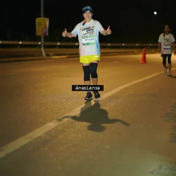 Runner Photo 7705007