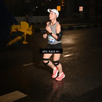Runner Photo 7705008