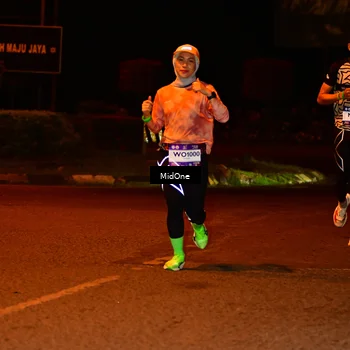 Runner Photo 7705015