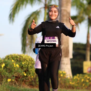 Runner Photo 7705018