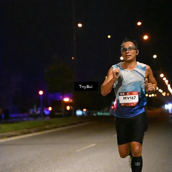 Runner Photo 7705022