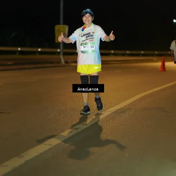 Runner Photo 7705027
