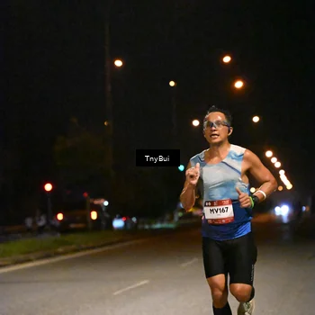 Runner Photo 7705031