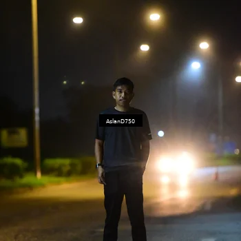 Runner Photo 7705046