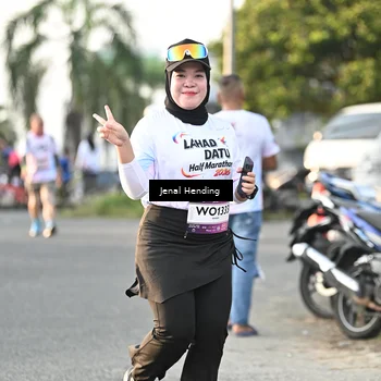 Runner Photo 7705072