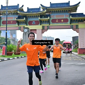 Runner Photo 7705103