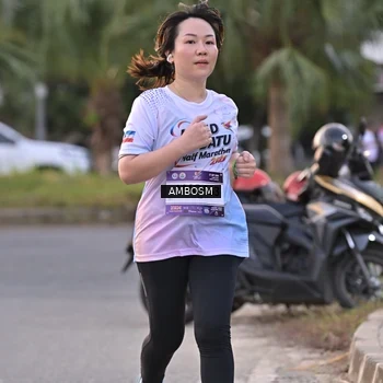 Runner Photo 7705118