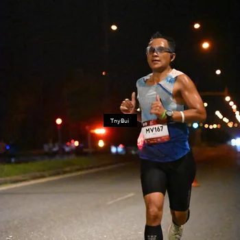 Runner Photo 7705122