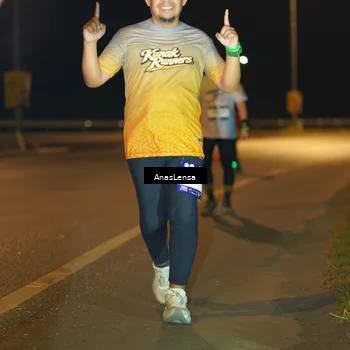Runner Photo 7705123