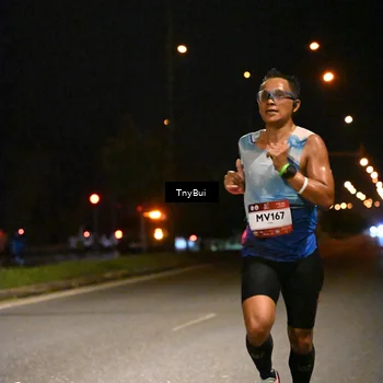 Runner Photo 7705129