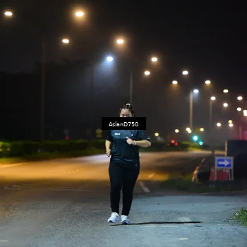 Runner Photo 7705144
